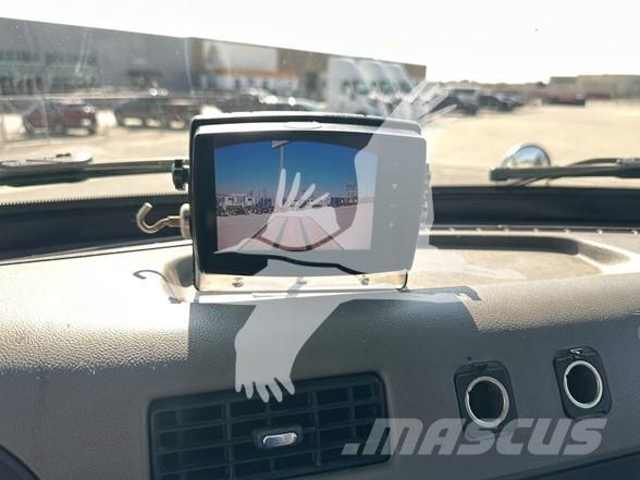 Peterbilt 348 أخرى