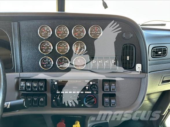 Peterbilt 389 وحدات الجر