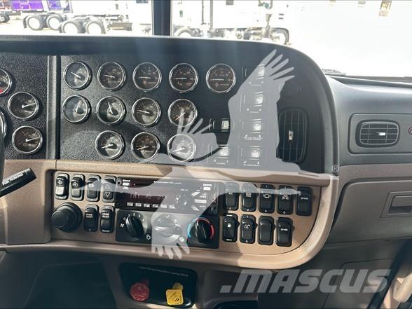 Peterbilt 389 وحدات الجر