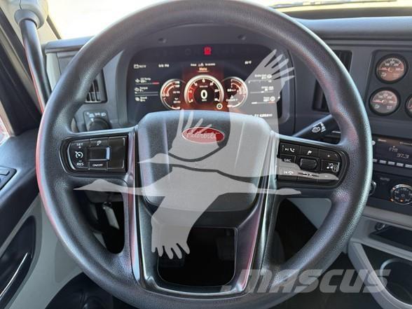 Peterbilt 567 وحدات الجر