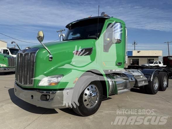 Peterbilt 579 وحدات الجر