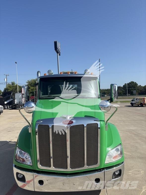 Peterbilt 579 وحدات الجر