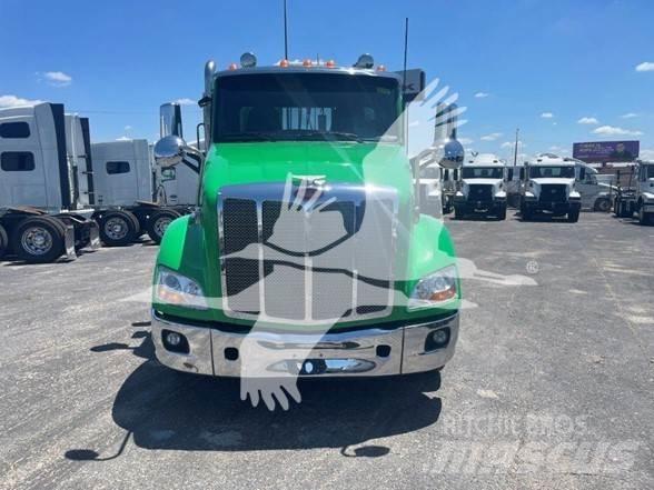 Peterbilt 579 وحدات الجر