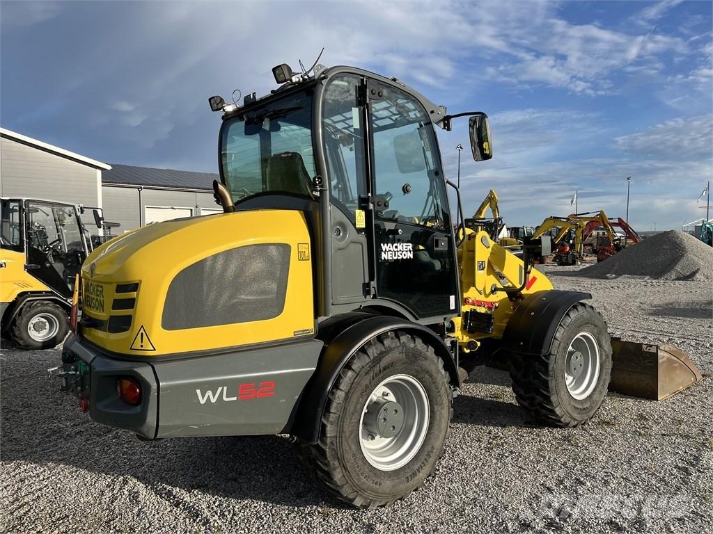 Wacker Neuson WL 52 لوادر بعجل
