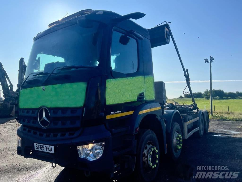 Mercedes-Benz 3240 شاحنات الرافعات الخطافية