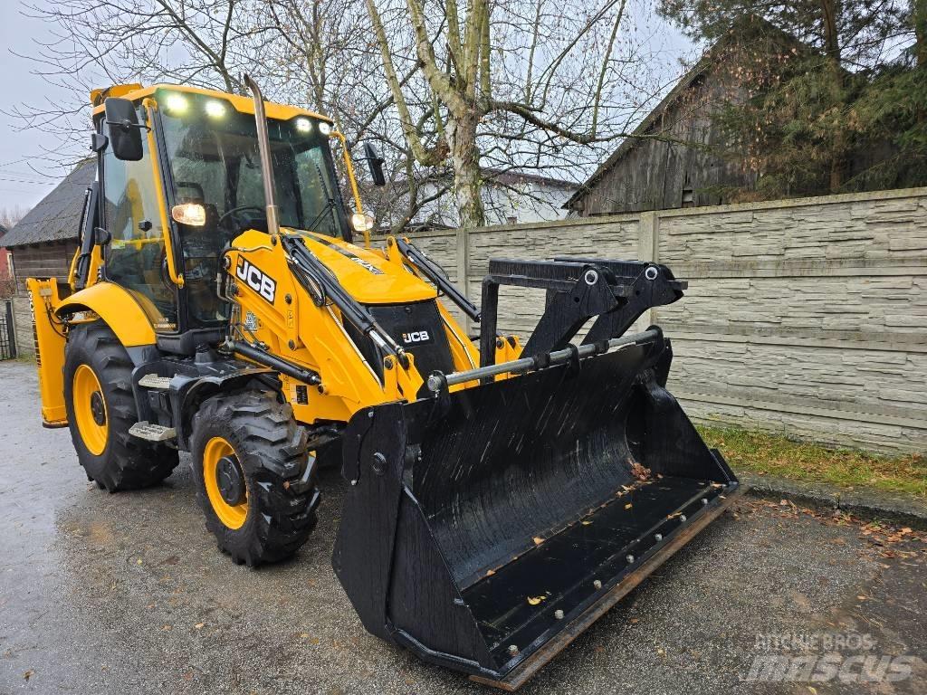 JCB 3CX PLUS لوادر ذات جرافات عكسية