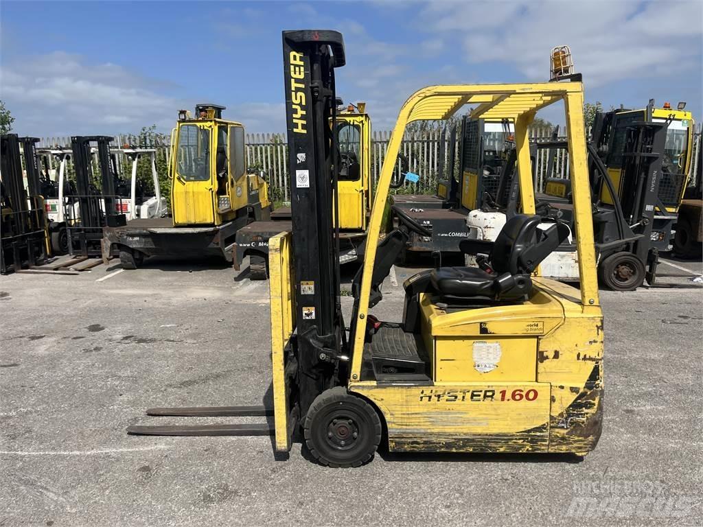 Hyster J1.60XMT شاحنات ذات رافعات شوكية تعمل بالكهرباء