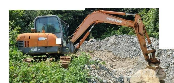Doosan SL 55 VP حفارات صغيرة أقل من 7 طن (حفارات صغيرة)