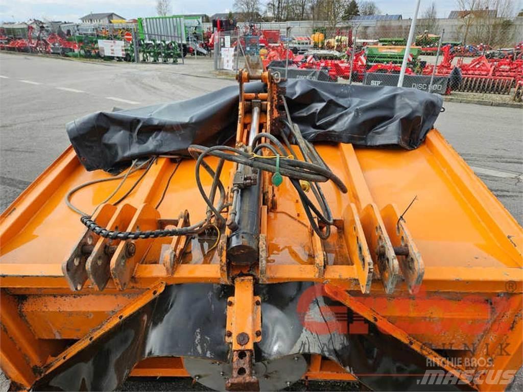 Hydrac T 1.700 R ماكينات أخرى لتجهيز الأراضي