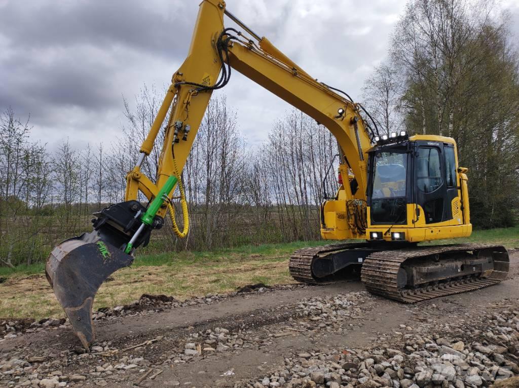 Komatsu PC138US-11E0 حفارات زحافة