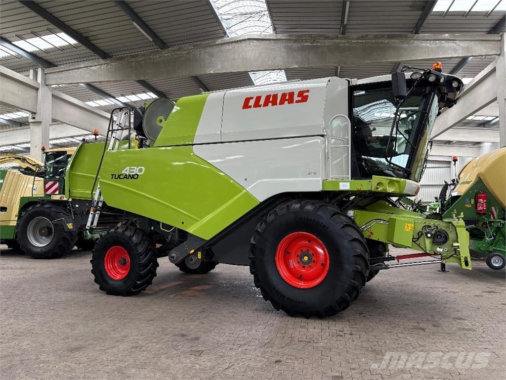 CLAAS Tucano 430 حصادات