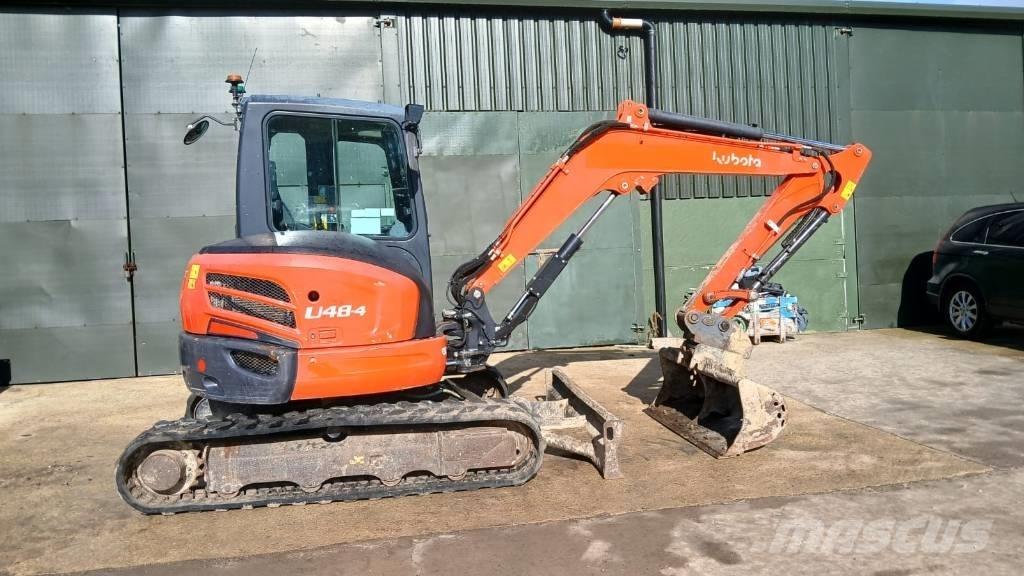 Kubota U 48-4 حفارات صغيرة أقل من 7 طن (حفارات صغيرة)