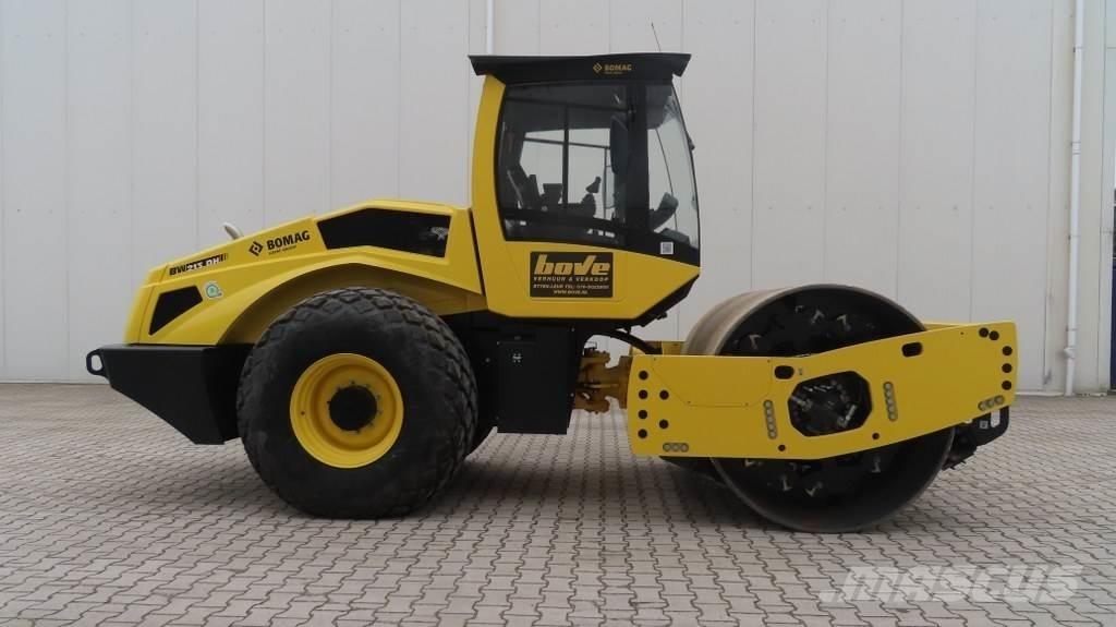 Bomag BW213 DH-5 مداحل أحادية الأسطوانة