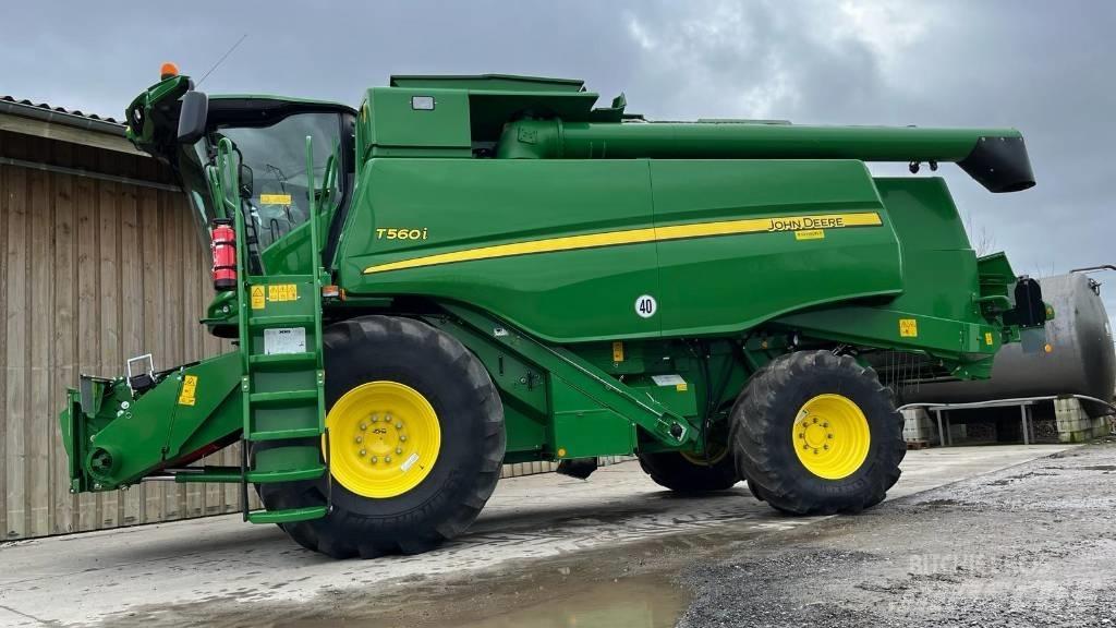 John Deere T 560 حصادات