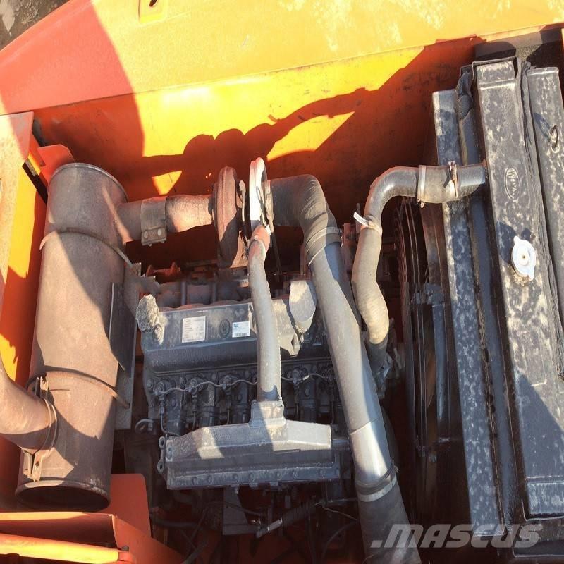 Doosan dh220lc-7 حفارات زحافة