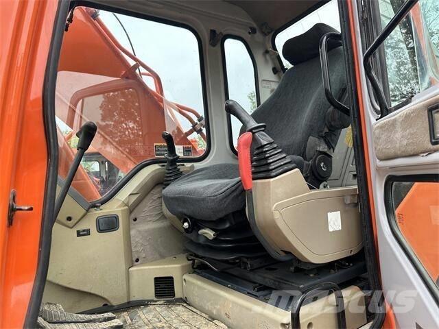 Doosan DH150LC-7 حفارات زحافة