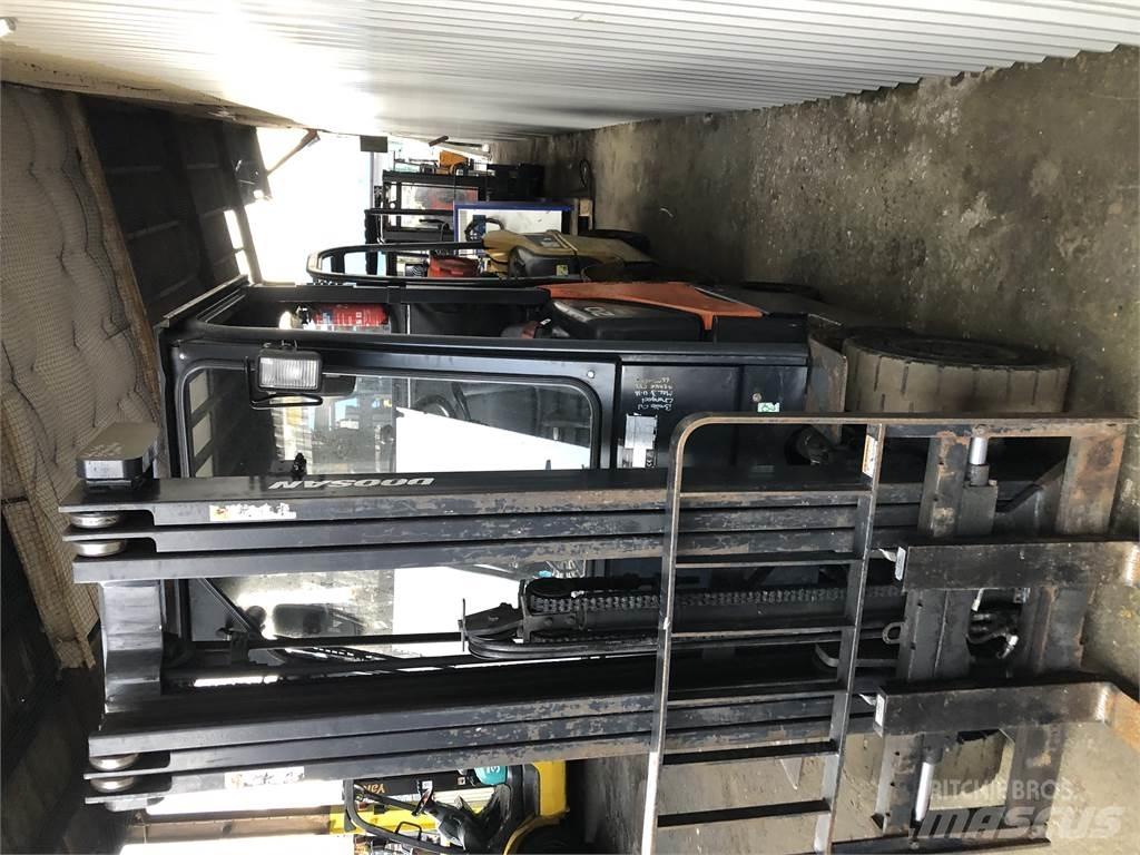 Doosan G20 SC-5 شاحنات LPG