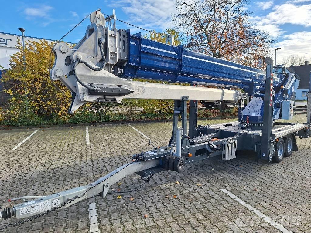 Böcker AHK 36/2400 رافعات أخرى