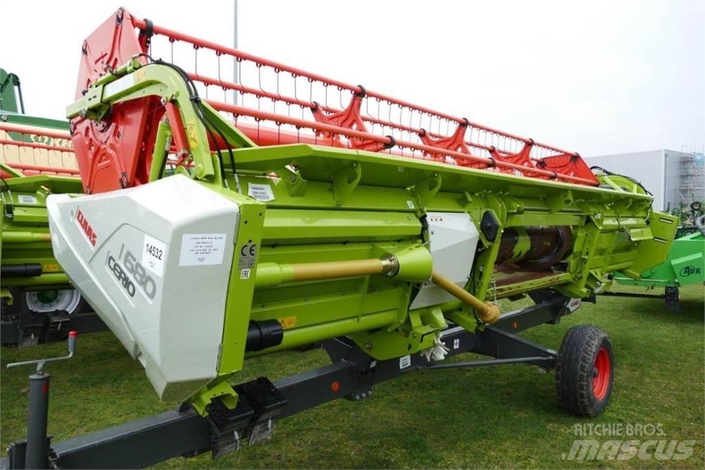 CLAAS Cerio 680 رؤوس حصادات