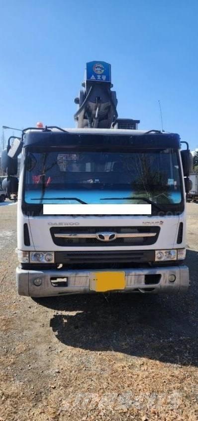 Horyong SKY450 المنصات الهوائية المثبتة على شاحنة