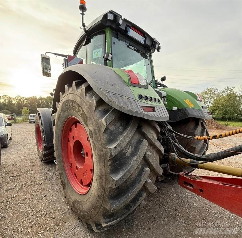 Fendt 1050 الجرارات