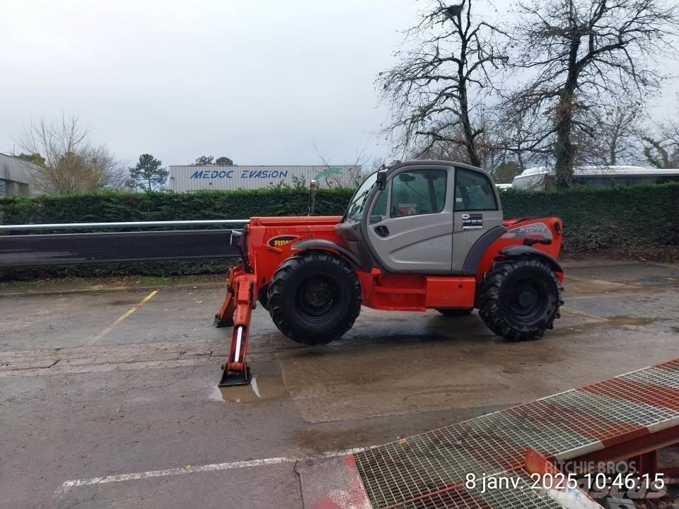 Manitou MT1440 مناولات متداخلة