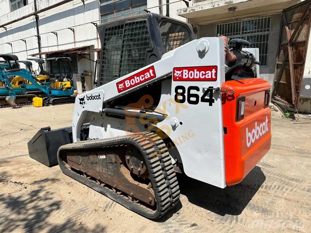 Bobcat 864 لوادر انزلاقية التوجيه