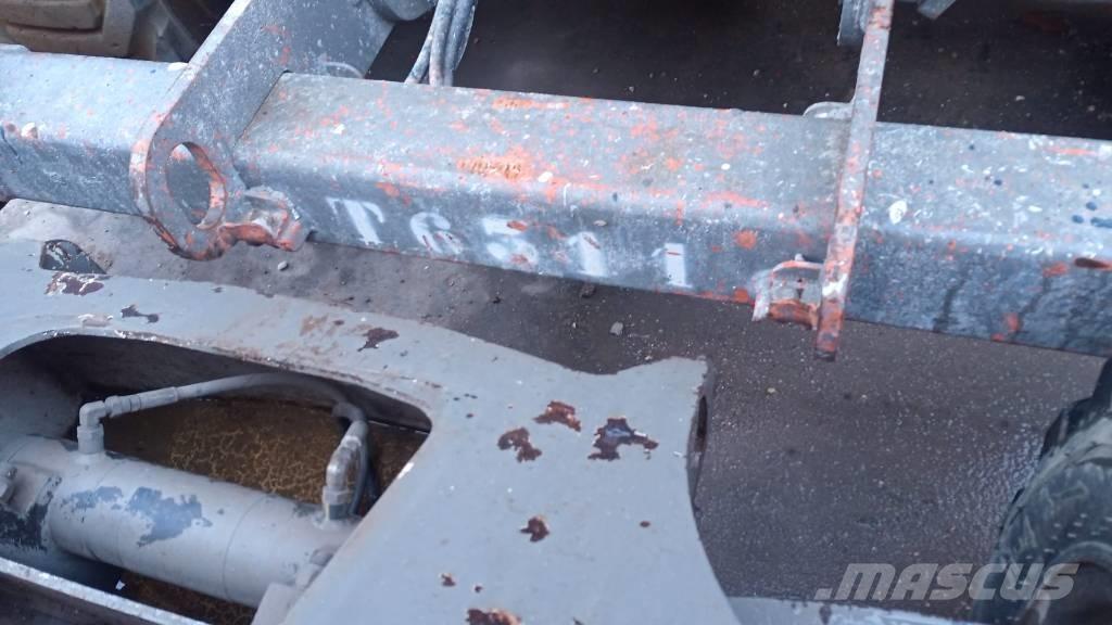 JLG 4394 RT رافعات مقصية الشكل