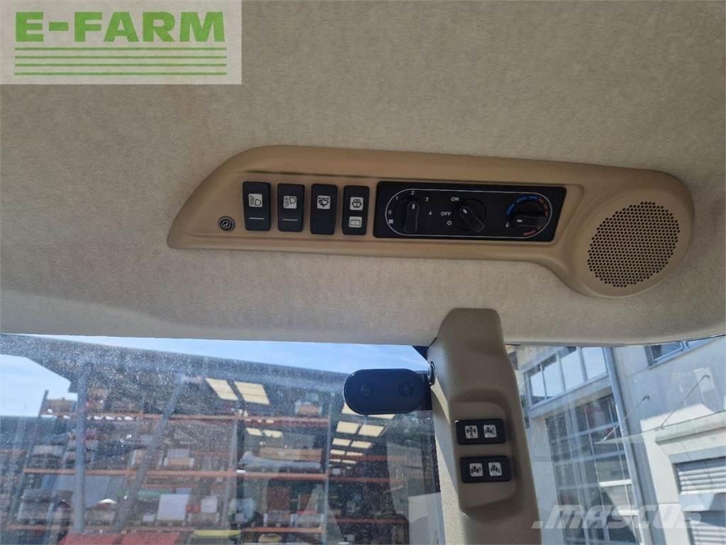 John Deere 5105GN الجرارات