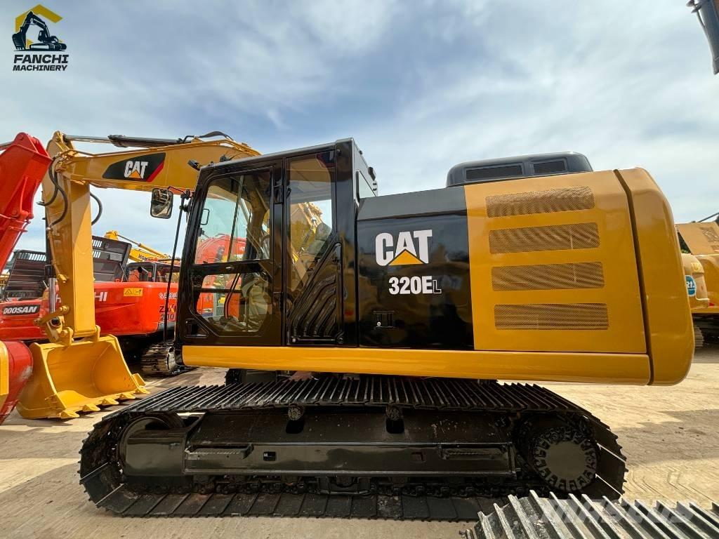 CAT 320 E حفارات زحافة