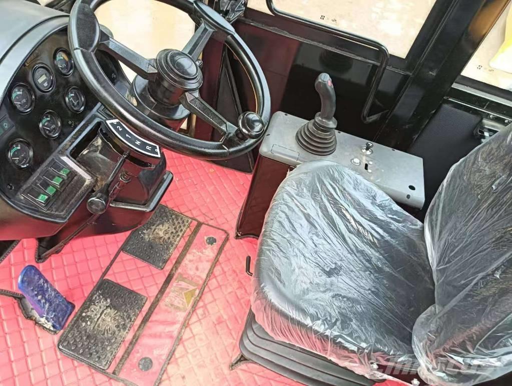 CAT 966 H لوادر بعجل