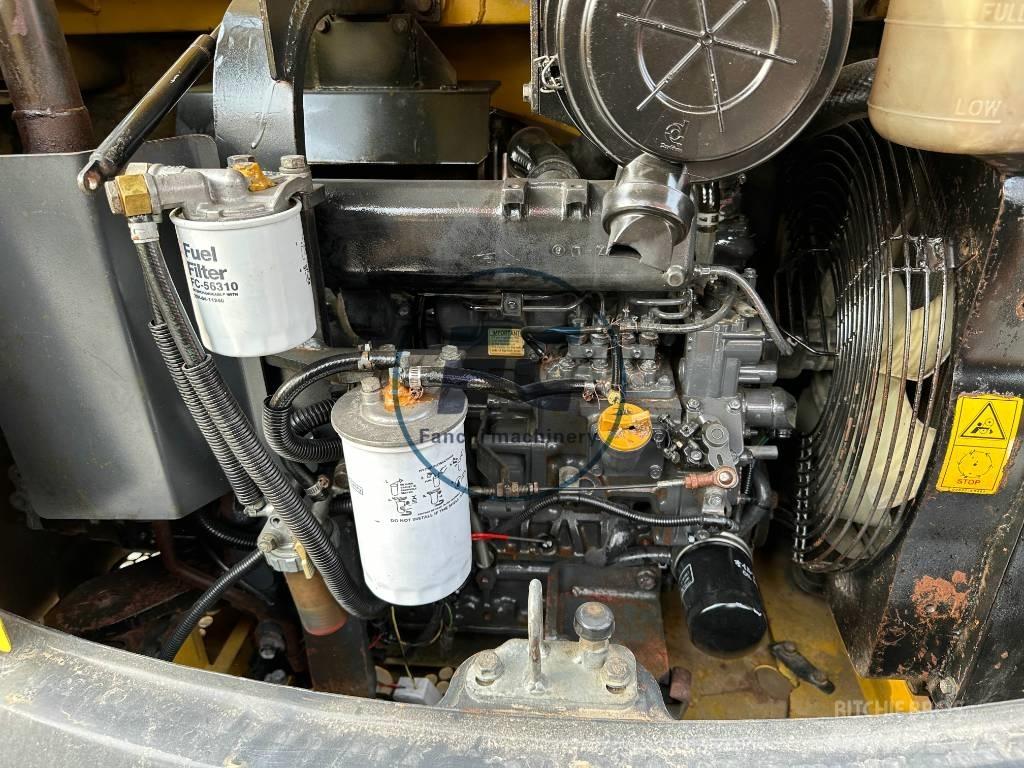 Komatsu PC 56 حفارات صغيرة أقل من 7 طن (حفارات صغيرة)