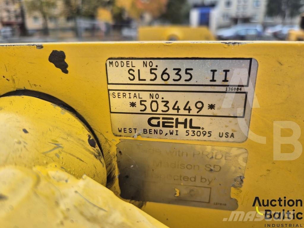 Gehl 5635 DXT 2 لوادر انزلاقية التوجيه