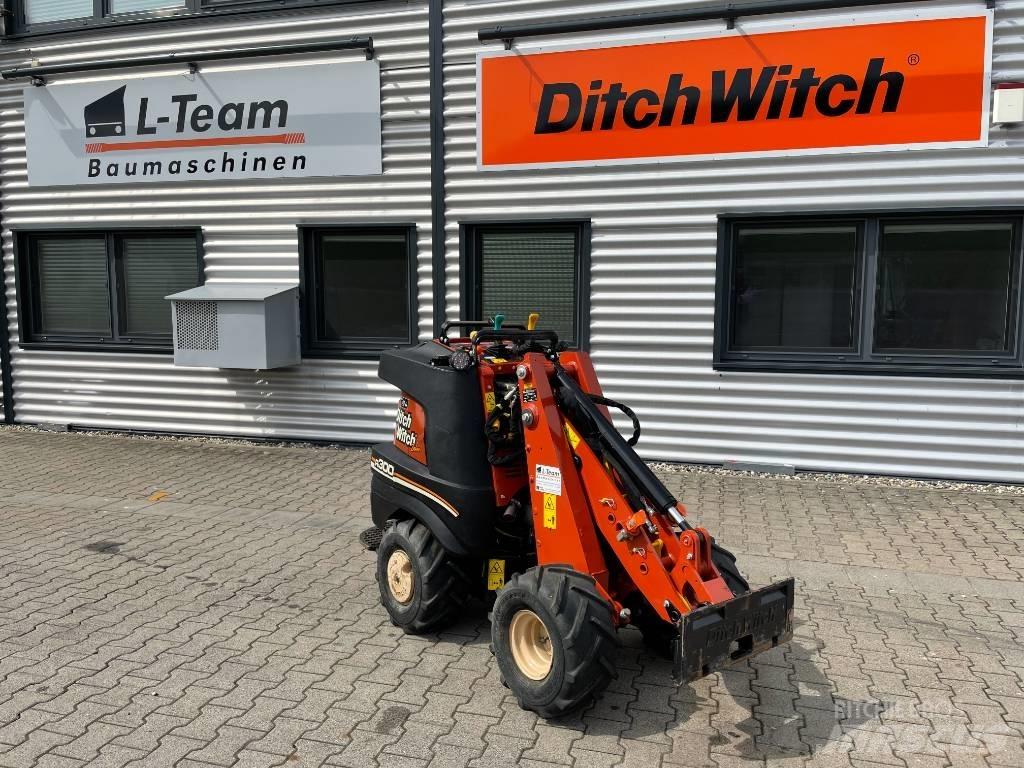 Ditch Witch R300 لوادر صغيرة