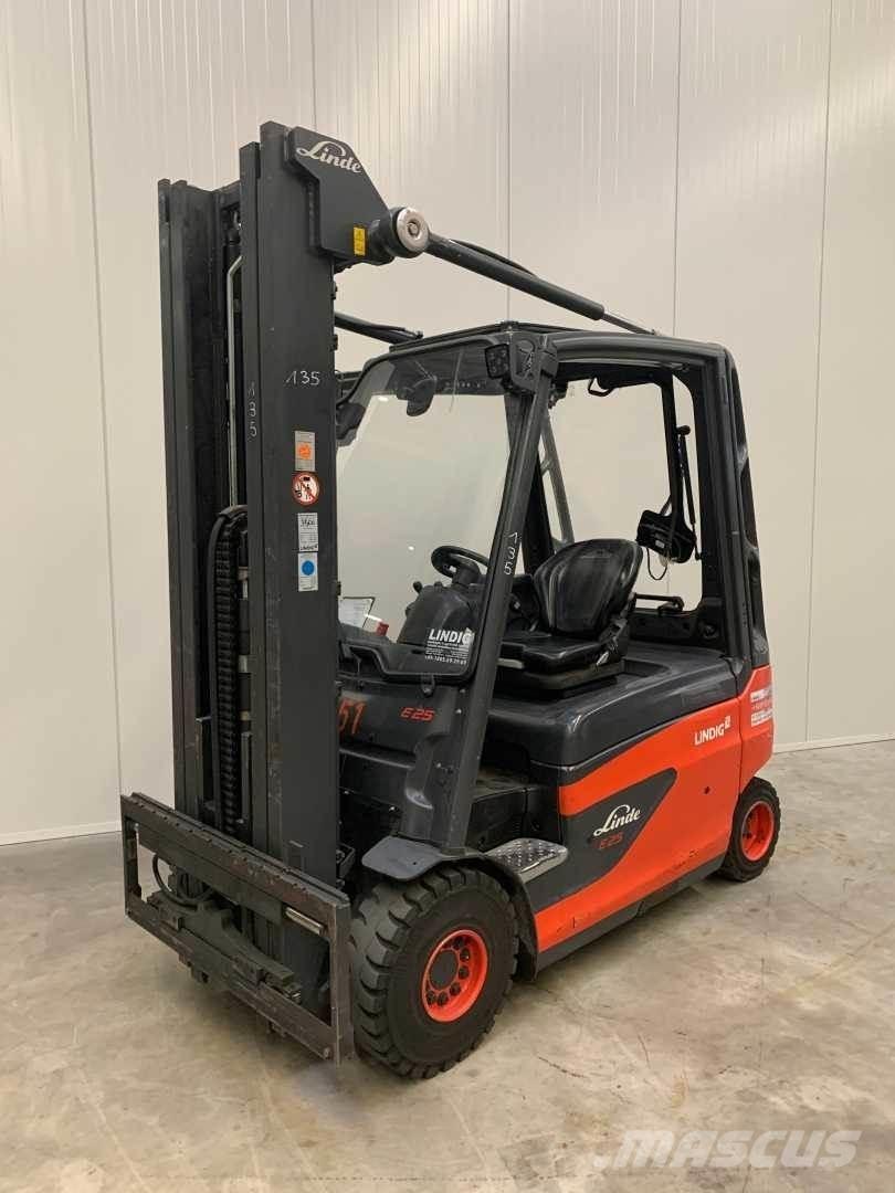Linde E25L شاحنات ذات رافعات شوكية تعمل بالكهرباء