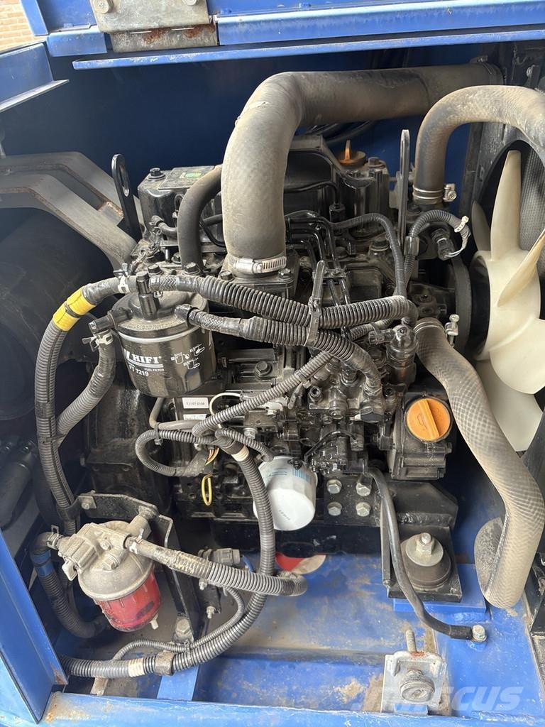 Aichi Sr12c1sm رافعات ومنصات أخرى