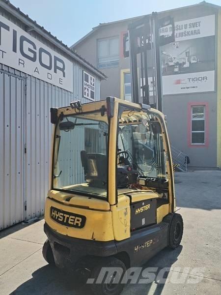 Hyster J2.5XN شاحنات ذات رافعات شوكية تعمل بالكهرباء