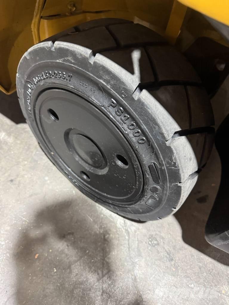 CAT 2C 6000 شاحنات ذات رافعات شوكية - أخرى