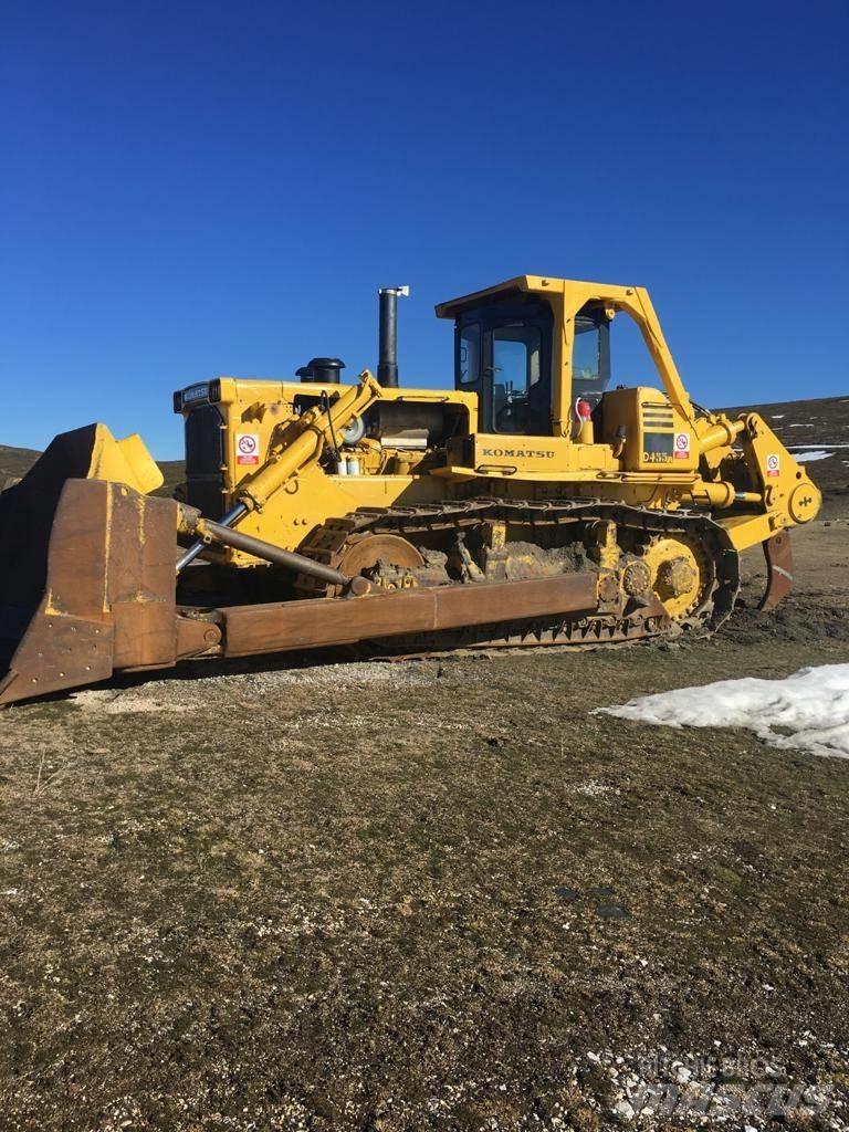 Komatsu 455 بلدوزرات مجنزرة