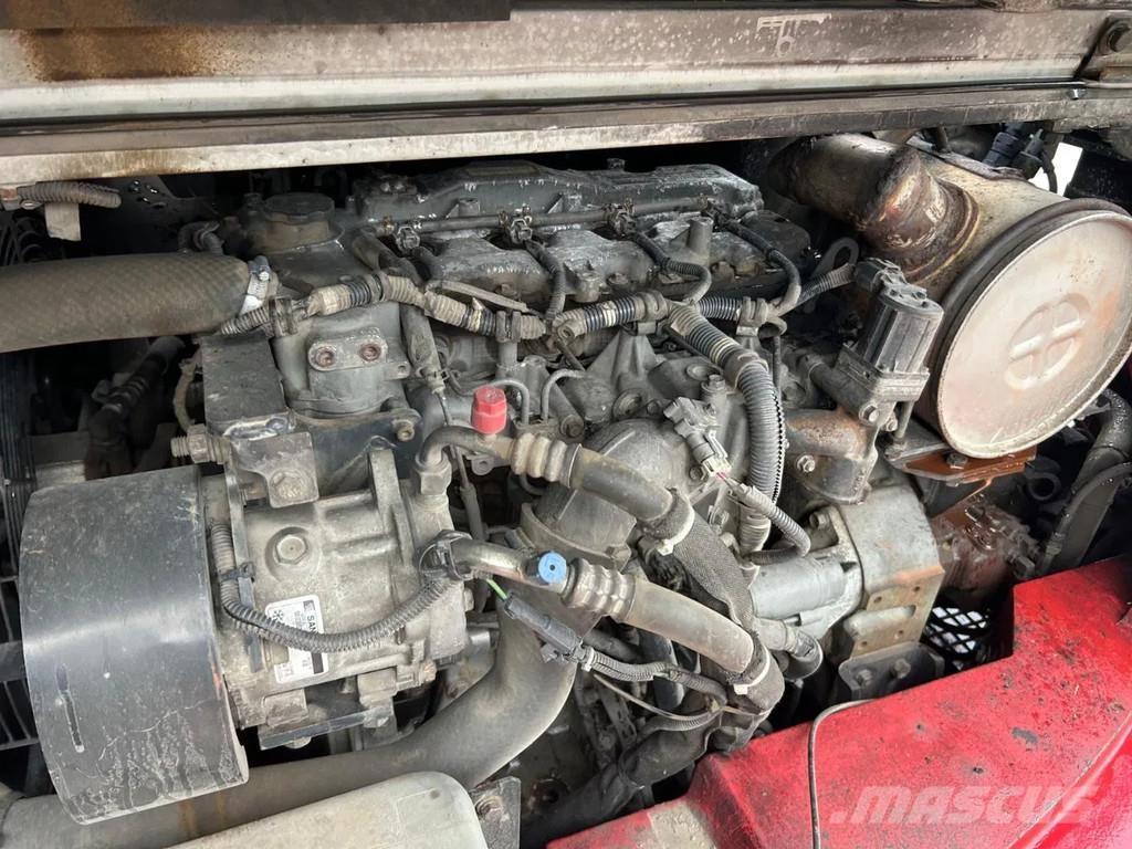 Takeuchi TB1160W حفارات بعجل