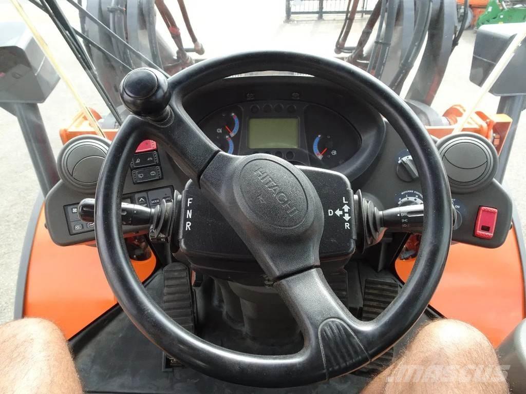 Hitachi ZW150 لوادر بعجل