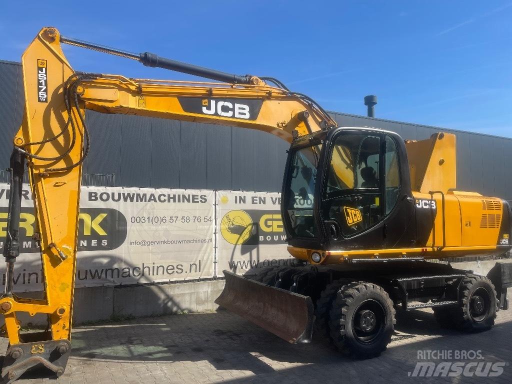 JCB JS 175 W حفارات بعجل