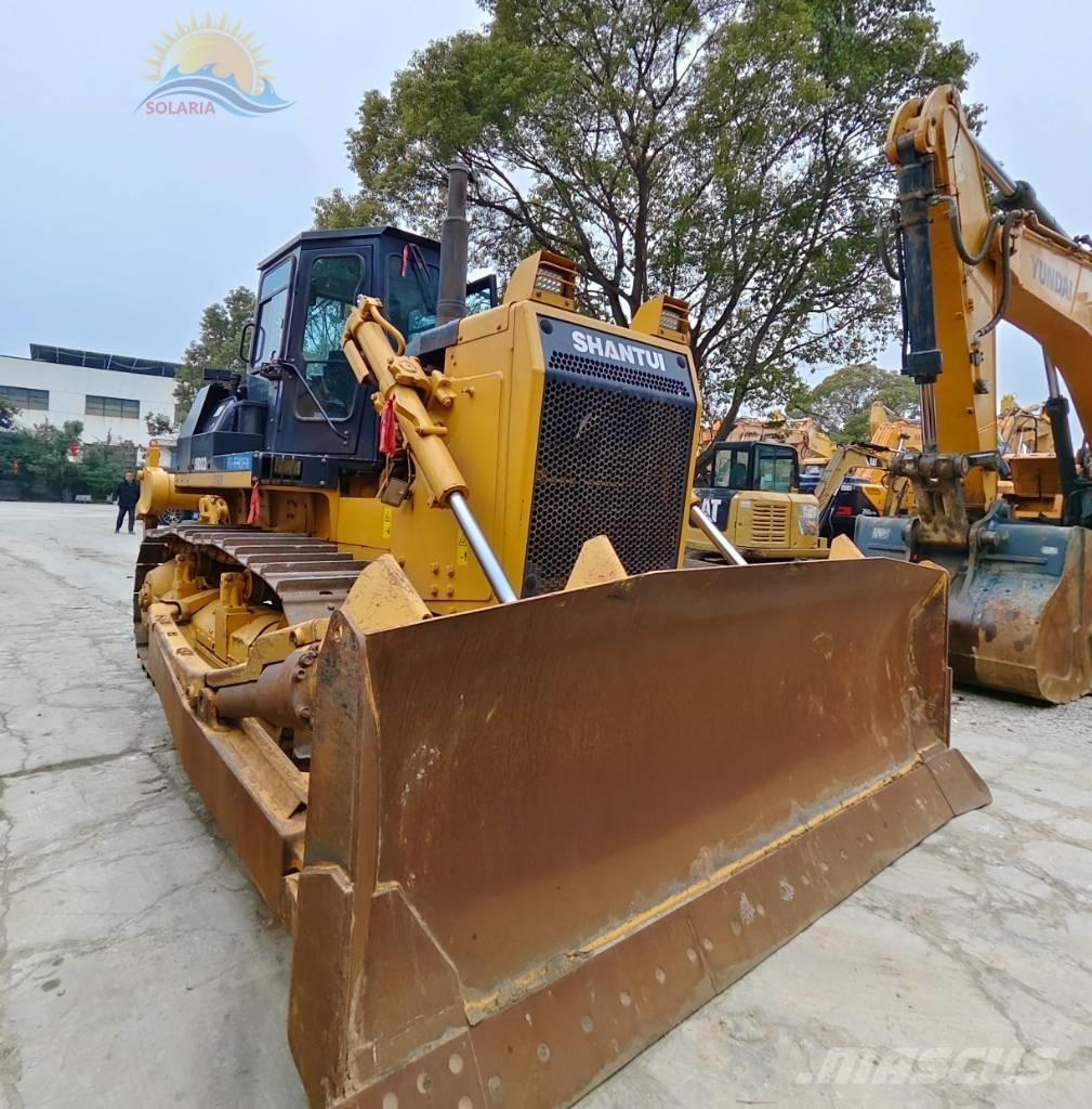 Shantui SD 22 بلدوزرات مجنزرة