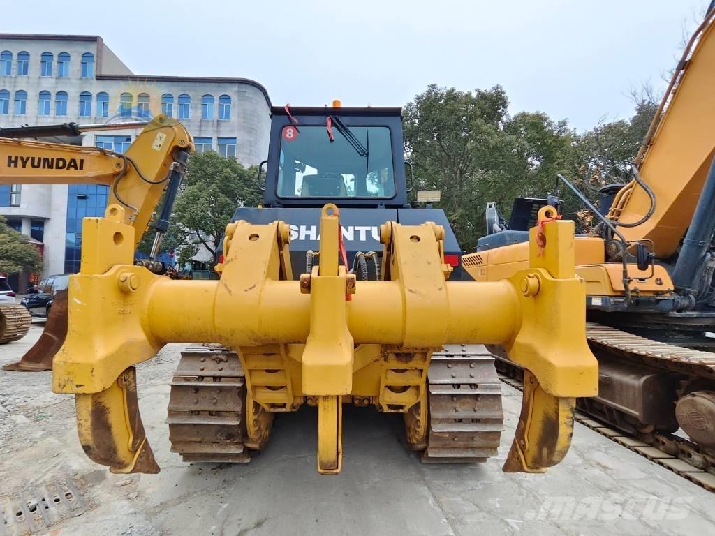 Shantui SD 22 بلدوزرات مجنزرة