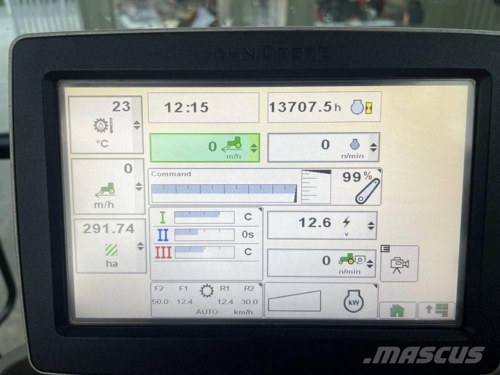 John Deere 6150 R الجرارات