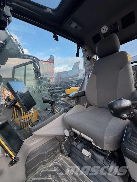Volvo ECR 145 EL حفارات زحافة