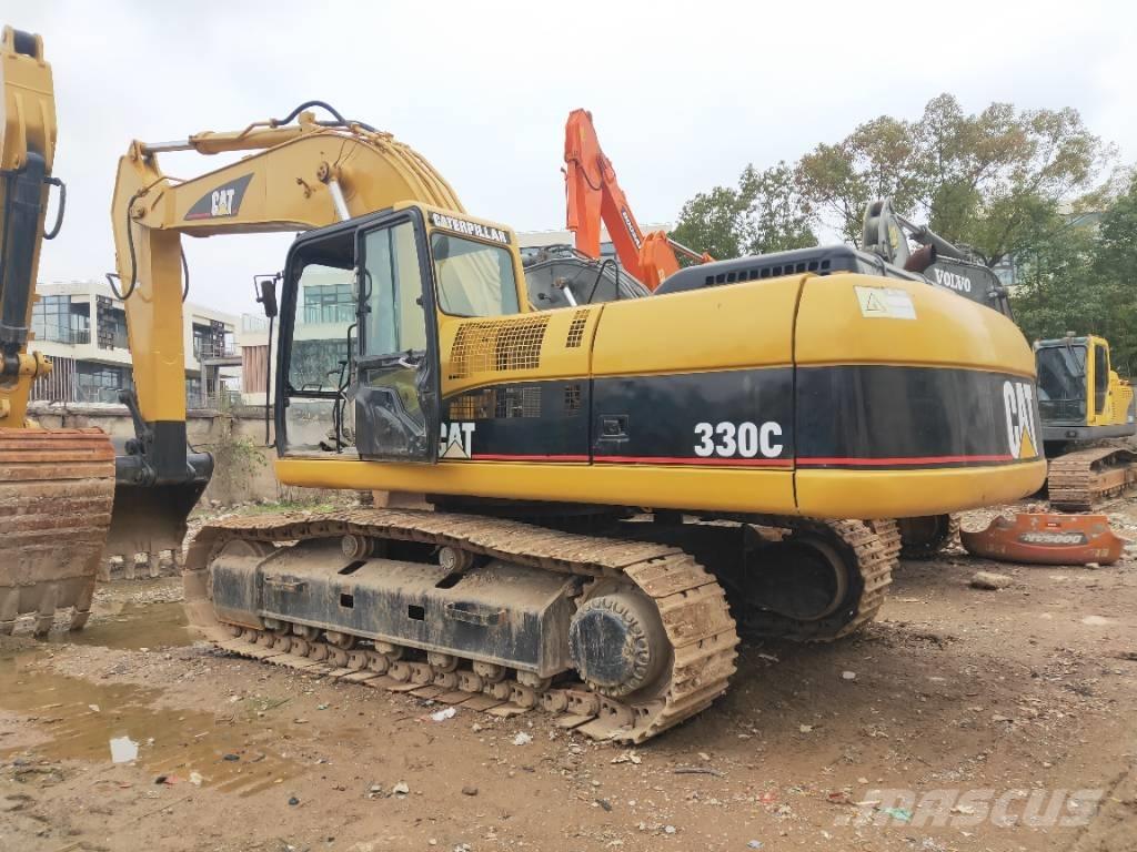 CAT 330C حفارات زحافة