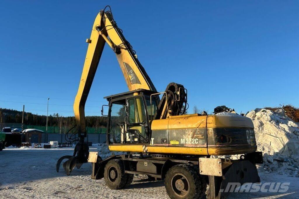 CAT M 322 C MH مناولات المخلفات / مناولات صناعية