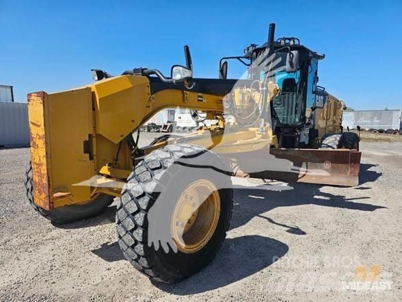 CAT 140M3 معدات تمهيد الطرق