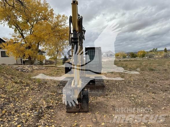 CAT 308 CR حفارات زحافة